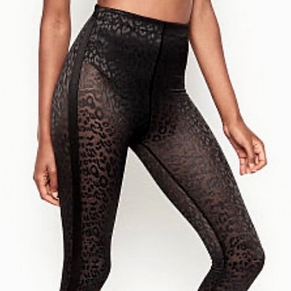💋OFFER🐆Victoria's Secret VICTORIA SPORT Cheetah Sheer Knockout Leggings, M - Picture 3 of 6